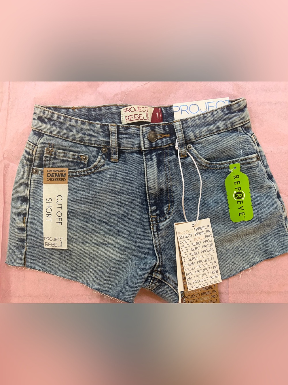 Women’s Light Blue Denim Cut-Off Jean Shorts Size :1